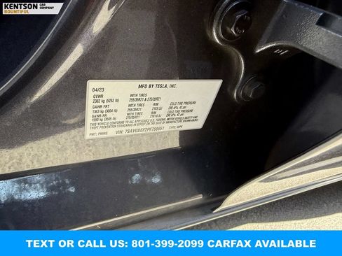 Used 2023 Tesla Model Y Performance AWD/4WD image 35