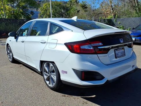 Used 2018 Honda Clarity Touring image 4