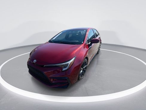 Used 2023 Toyota Corolla SE image 4