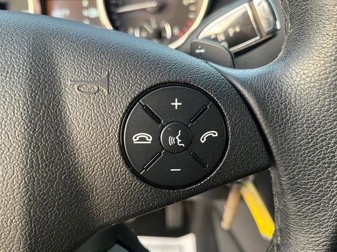 Used 2009 Mercedes-Benz GL 320 BlueTEC 4MATIC image 31