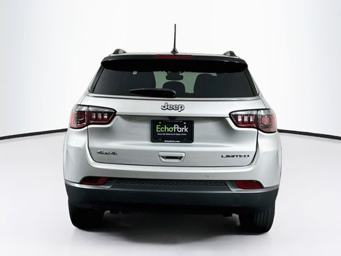 Used 2025 Jeep Compass Limited AWD/4WD image 7