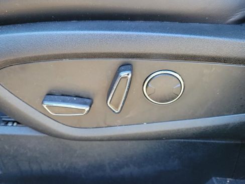 Used 2019 Lincoln Nautilus Reserve image 25