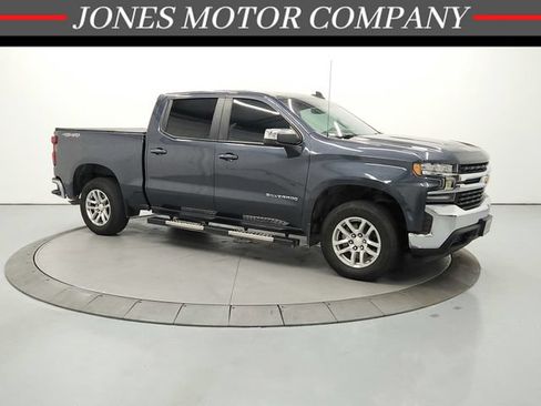 Used 2021 Chevrolet Silverado 1500 LT AWD/4WD image 1