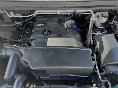 Used 2017 Chevrolet Colorado LT w/ LT Convenience Package image 29