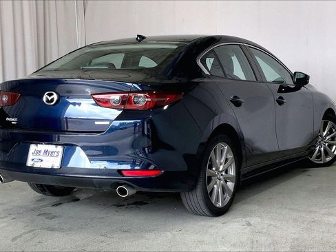 Used 2019 MAZDA MAZDA3 AWD Sedan w/ Preferred Package image 13