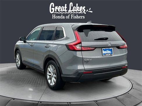 Used 2025 Honda CR-V EX image 3