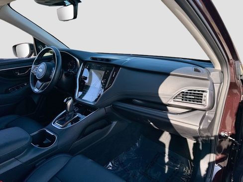 Used 2023 Subaru Outback Limited image 31