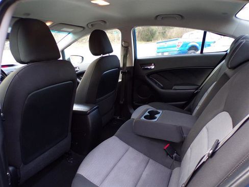 Used 2014 Kia Forte EX image 28