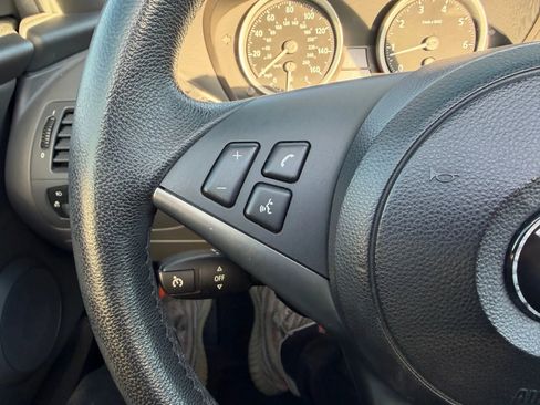 Used 2005 BMW 645Ci Convertible image 29