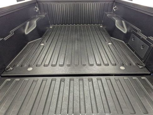 Used 2022 Toyota Tacoma SR5 w/ Technology Package RWD image 24
