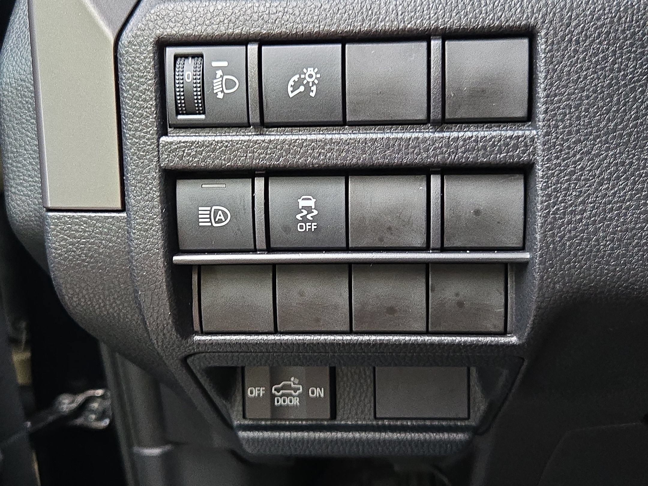 Used 2026 Toyota Tacoma SR5 AWD/4WD image 25