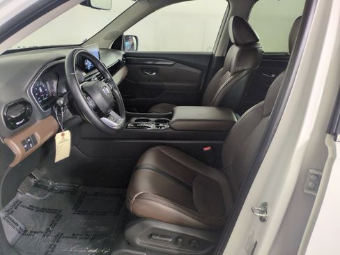 Certified 2023 Honda Pilot Elite image 13