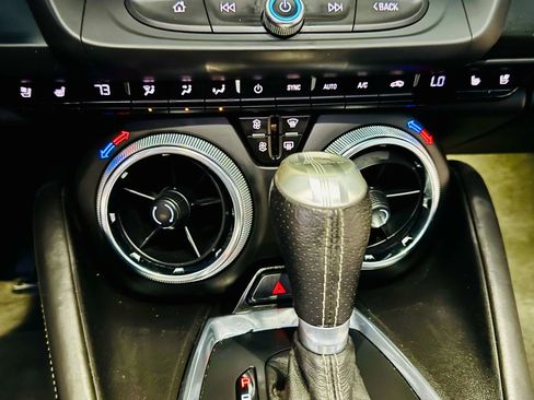 Used 2016 Chevrolet Camaro SS image 40