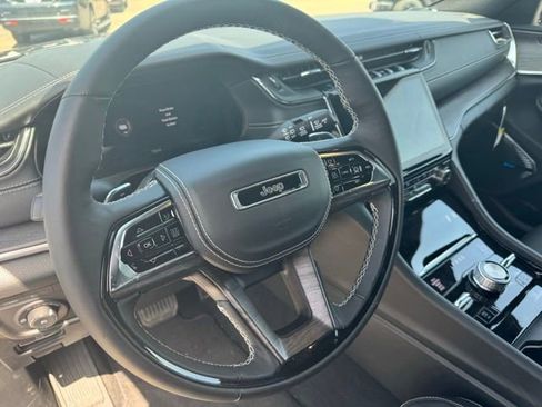 New 2024 Jeep Grand Cherokee Overland w/ Advanced Protech Group III AWD/4WD image 14
