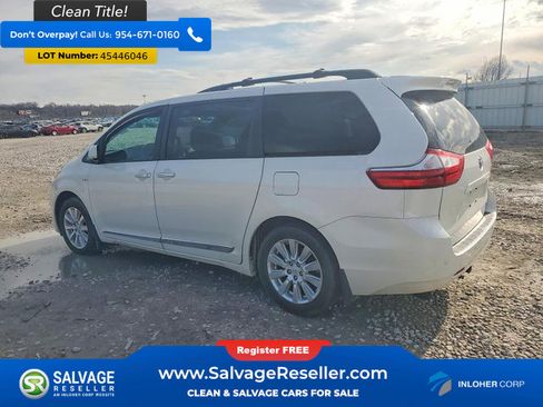 Used 2017 Toyota Sienna XLE Premium image 3
