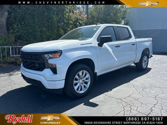 Used 2022 Chevrolet Silverado 1500 Custom AWD/4WD image 1