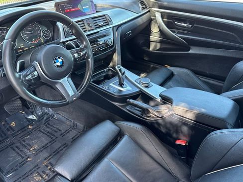 Used 2020 BMW 430i Coupe w/ M Sport Package RWD image 9