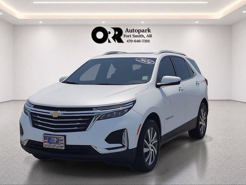 Used 2024 Chevrolet Equinox Premier AWD/4WD image 2