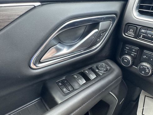 Used 2022 Chevrolet Tahoe LT AWD/4WD image 36