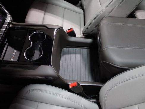 New 2026 GMC Yukon XL Elevation image 36