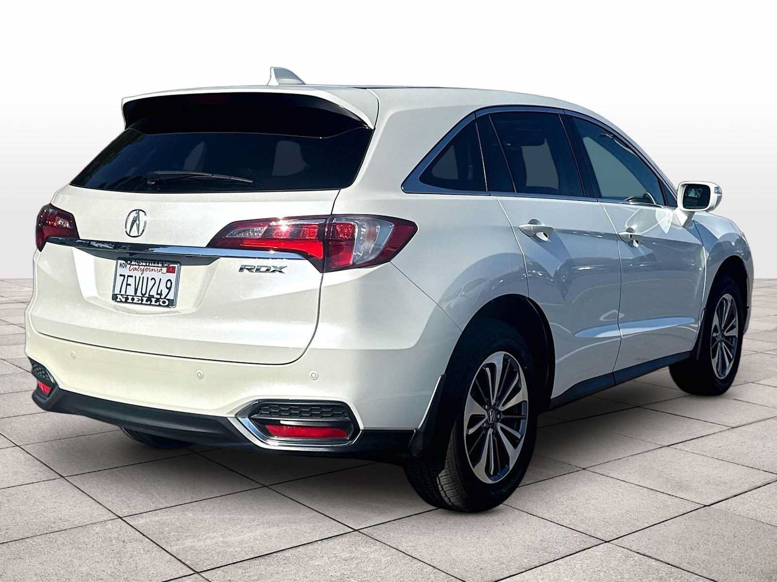 Used 2016 Acura RDX w/ Advance Package FWD image 17