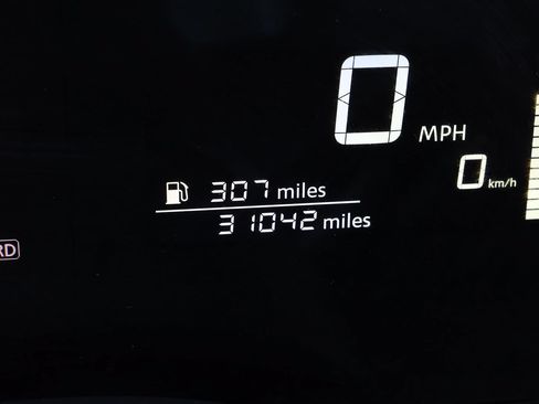 Used 2025 Nissan Kicks S FWD image 4