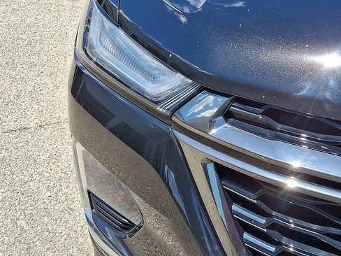 Used 2022 Chevrolet Traverse RS AWD/4WD image 28