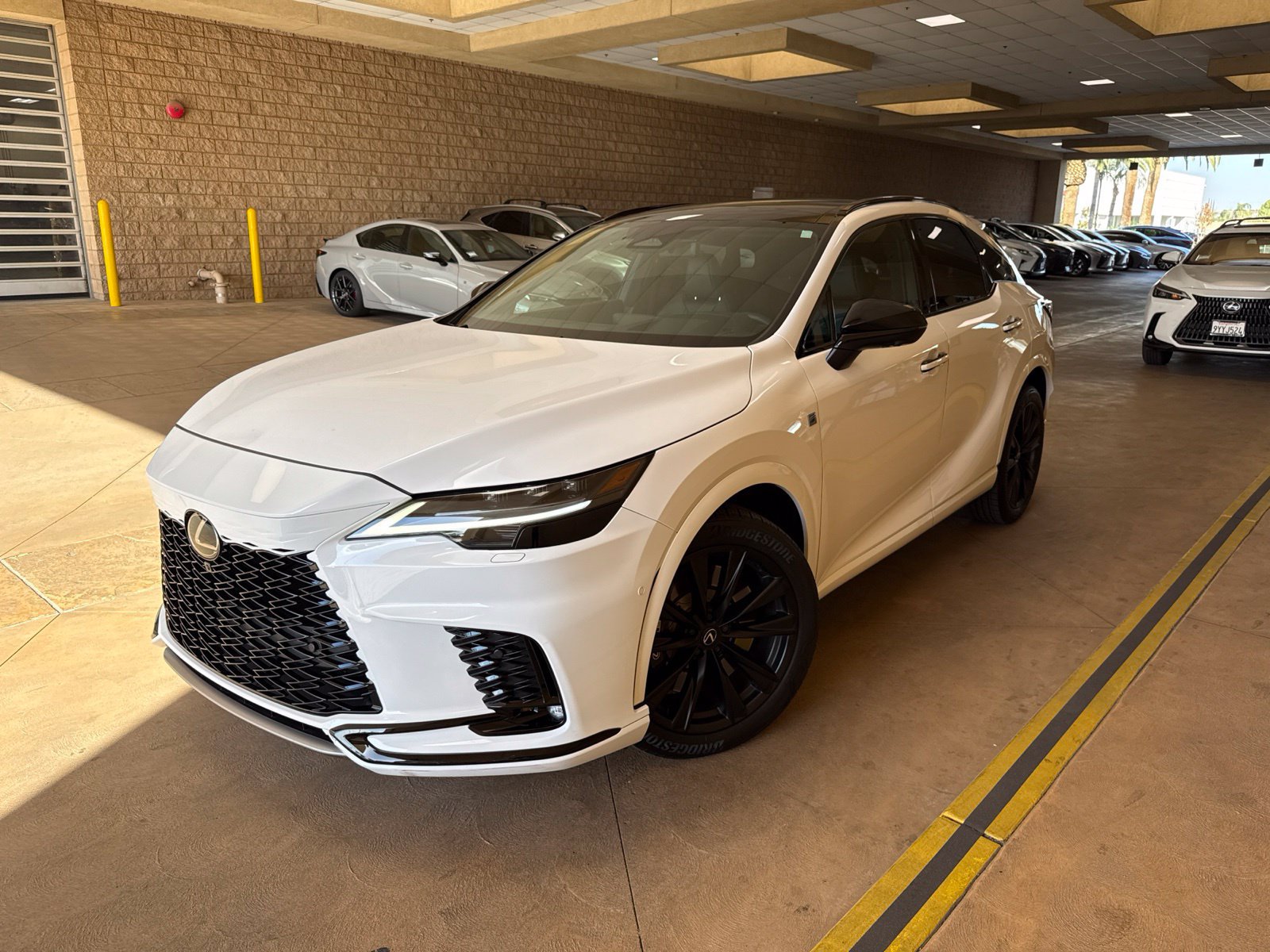 Used 2024 Lexus RX 500h F Sport w/ Convenience Package AWD/4WD image 1