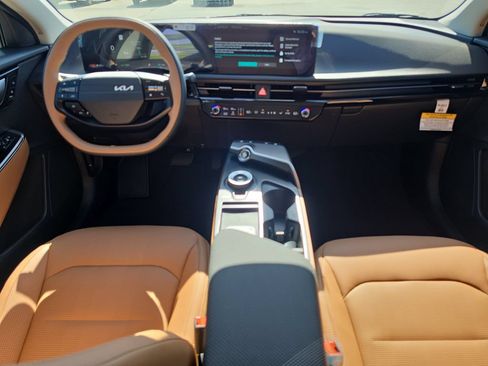 New 2026 Kia EV6 Wind RWD image 13