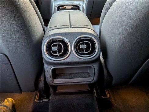 Certified 2026 Mercedes-Benz GLC 300 GLC 300 image 18