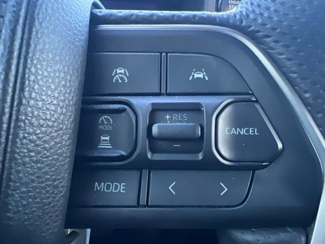 Used 2024 Toyota Tacoma Limited w/ Limited Package (LT) AWD/4WD image 27