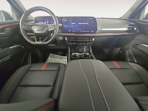 Certified 2025 Chevrolet Traverse RS w/ LPO, Floor Liner Package AWD/4WD image 10
