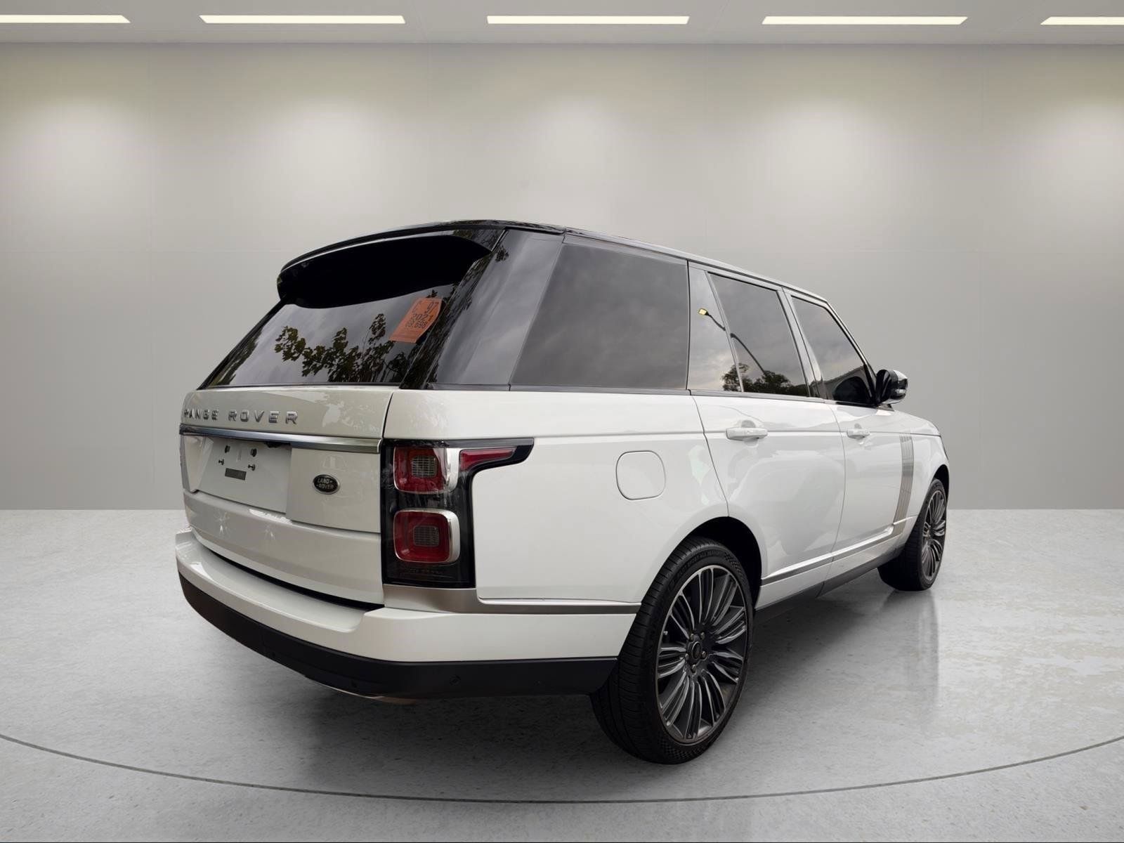 Used 2021 Land Rover Range Rover P525 Westminster Edition AWD/4WD image 14