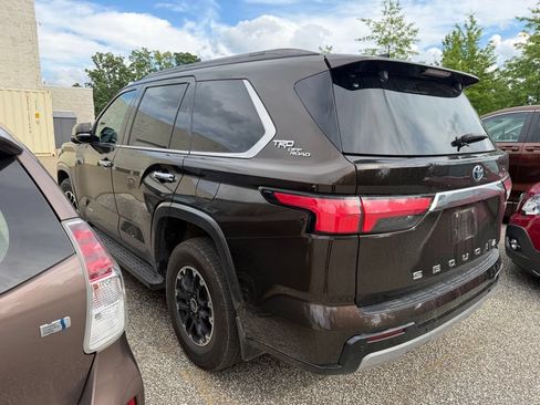 Used 2023 Toyota Sequoia Limited w/ TRD Off-Road Package AWD/4WD image 6