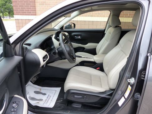 Used 2024 Honda HR-V EX-L image 19