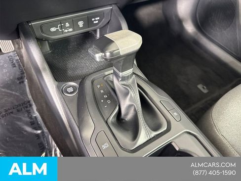 Used 2025 Kia K4 LXS image 34