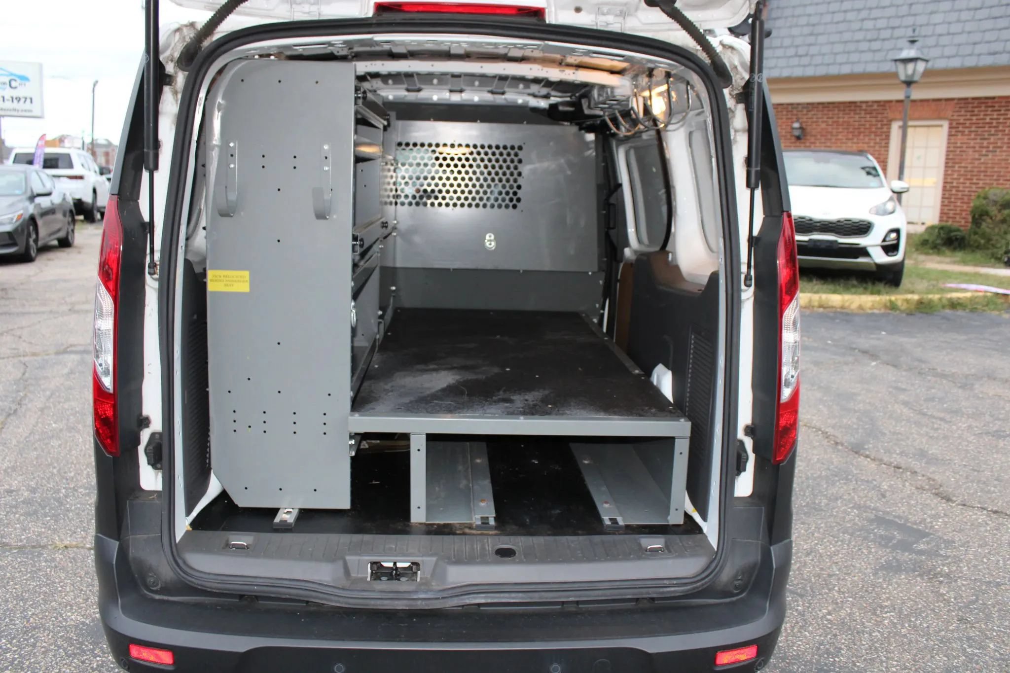 Used 2019 Ford Transit Connect XL FWD image 13