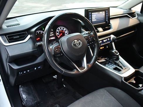 Used 2019 Toyota RAV4 XLE w/ Convenience Package image 20