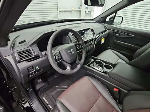 New 2026 Honda Ridgeline Black Edition image 11