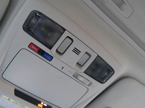 Used 2016 Subaru Outback 2.5i Limited image 44