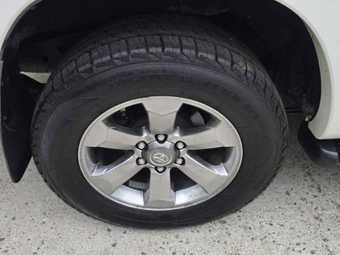 Used 2007 Toyota 4Runner Limited AWD/4WD image 12
