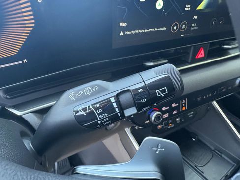 New 2026 Kia Carnival EX FWD image 29