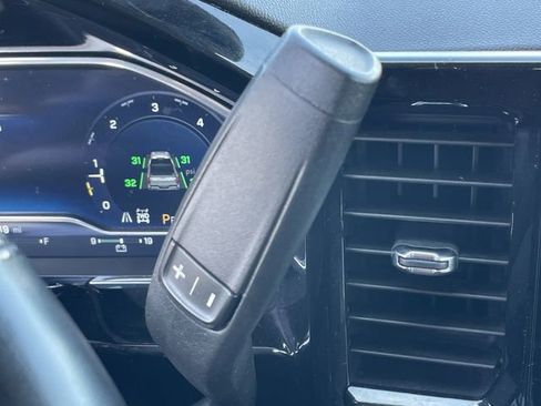 Used 2024 Chevrolet Silverado 1500 LT image 20