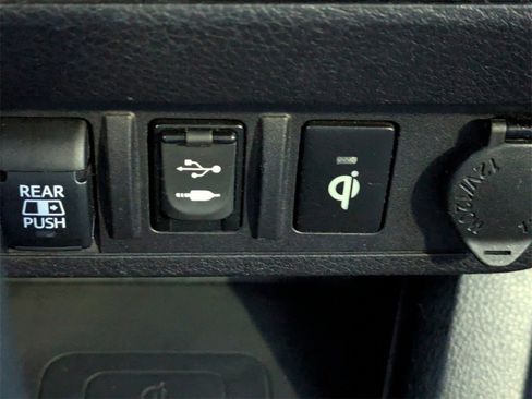 Used 2019 Toyota Tacoma TRD Pro image 25