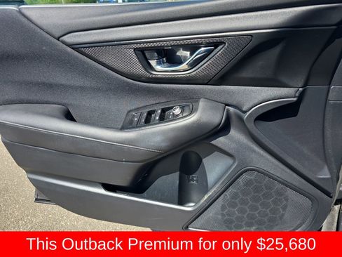 Used 2022 Subaru Outback Premium AWD/4WD image 33