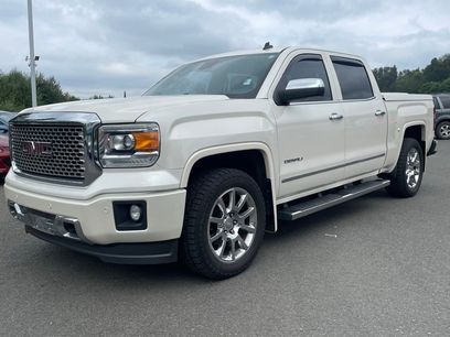 Used 2014 GMC Sierra 1500 Denali w/ Driver Alert Package