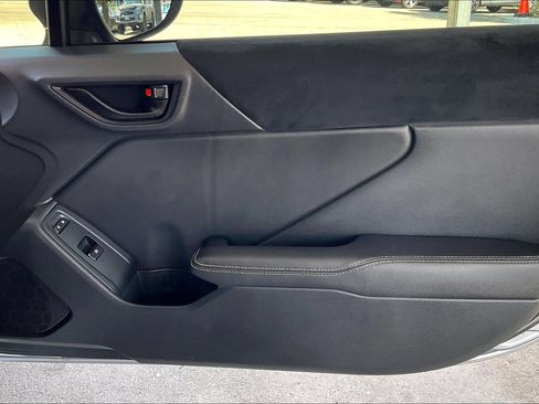 Used 2023 Toyota GR86 Premium w/ ALL Weather Mat Package (TMS) RWD image 23