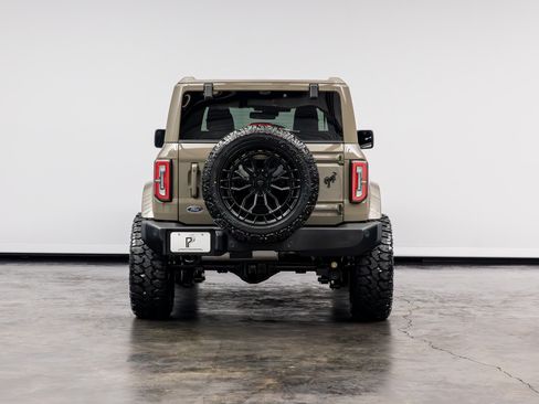 Used 2025 Ford Bronco Outer Banks AWD/4WD image 16