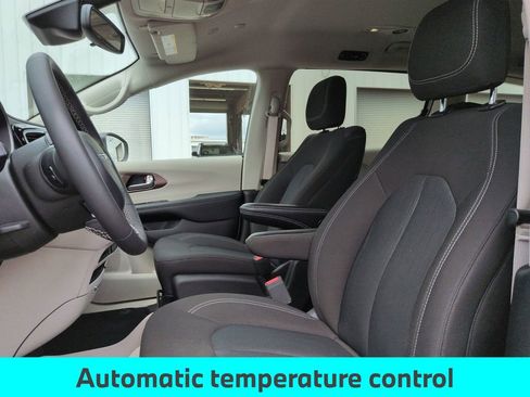 Used 2024 Chrysler Voyager LX w/ Fleet Security Group FWD image 15