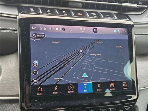 Used 2023 Jeep Grand Cherokee L Overland w/ Luxury Tech Group IV RWD image 12